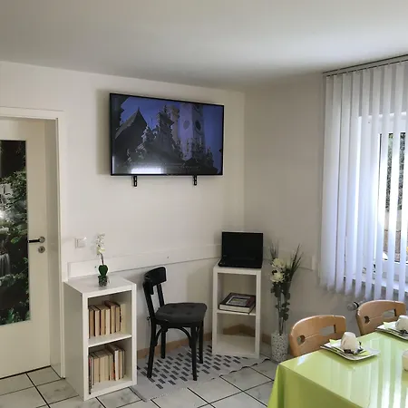 Oelberg Budget - Bonn Sued Gæstehus 3*